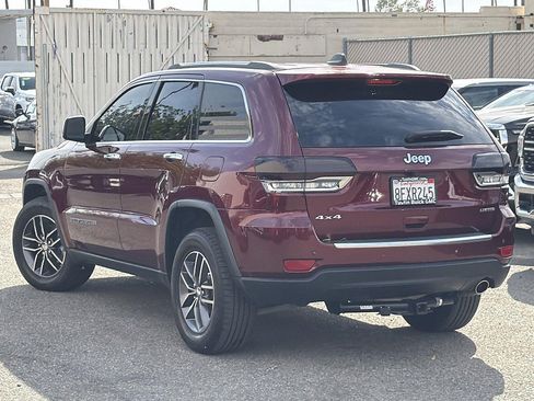Used 2018 Jeep Grand Cherokee Limited AWD/4WD image 7