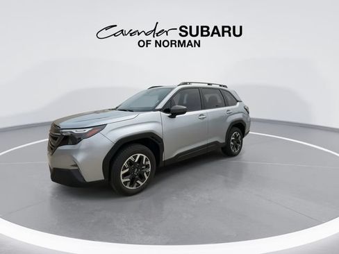 Certified 2025 Subaru Forester Premium AWD/4WD image 4