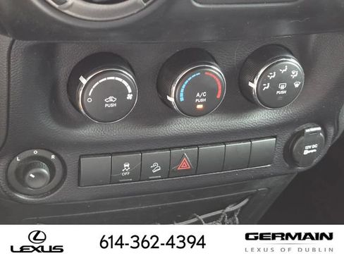 Used 2015 Jeep Wrangler Sport AWD/4WD image 16