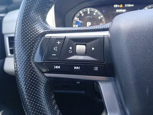 Used 2024 Mitsubishi Outlander SEL FWD image 24