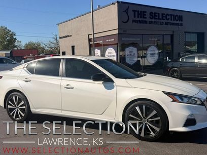 Used 2019 Nissan Altima 2.5 SR w/ SR Premium Package
