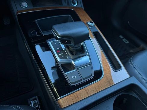 Certified 2023 Audi Q5 2.0T Premium w/ Convenience Package image 21