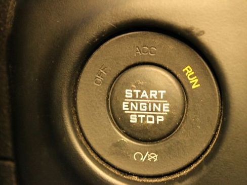 Used 2019 Jeep Wrangler Unlimited Sport w/ Cold Weather Group image 22