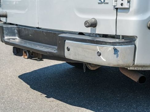 Used 2018 Nissan NV 3500 SL RWD image 9