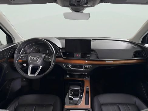 Used 2021 Audi Q5 2.0T Premium w/ Convenience Package AWD/4WD image 23