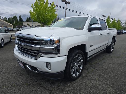 Used 2018 Chevrolet Silverado 1500 High Country AWD/4WD image 7