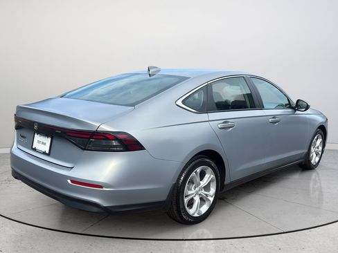 Used 2024 Honda Accord LX image 6