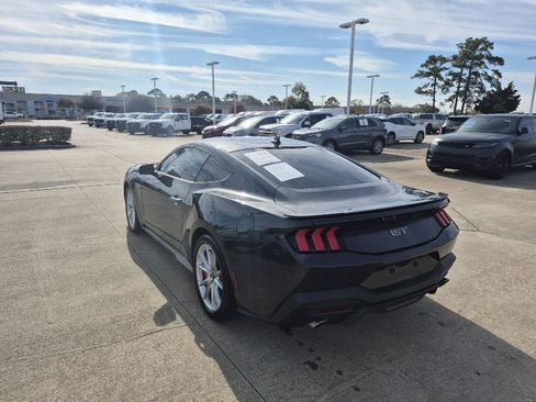Certified 2024 Ford Mustang GT Premium image 3