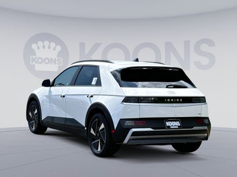 New 2025 Hyundai Ioniq 5 SEL image 4