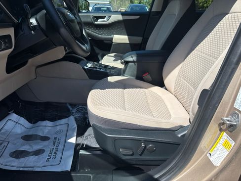 Used 2020 Ford Escape SE AWD/4WD image 11