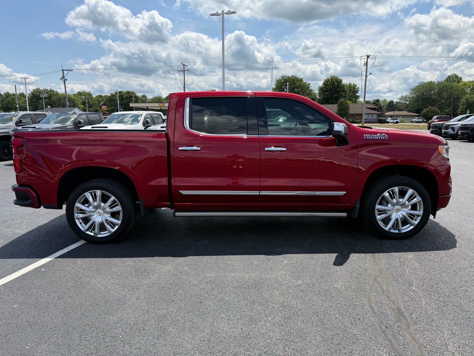 Used 2025 Chevrolet Silverado 1500 High Country AWD/4WD image 6