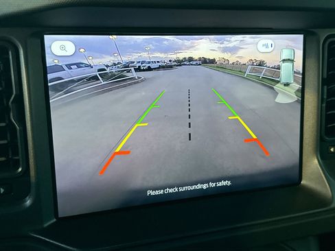 Used 2025 Ford Bronco Big Bend image 17