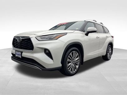 Used 2021 Toyota Highlander Platinum