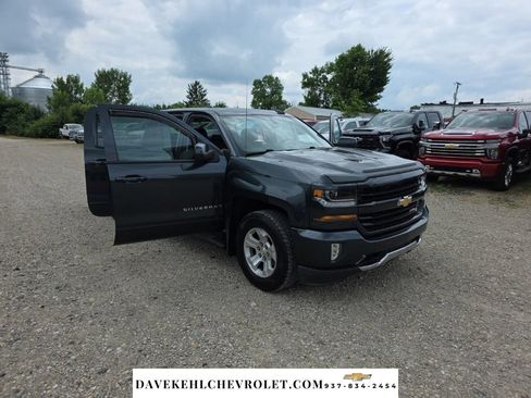 Used 2018 Chevrolet Silverado 1500 LT w/ All Star Edition AWD/4WD image 35