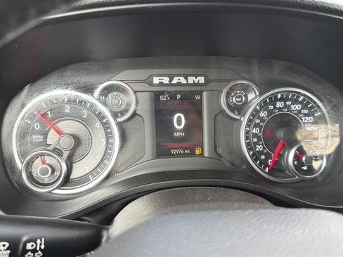 Used 2022 RAM 1500 Big Horn AWD/4WD image 6