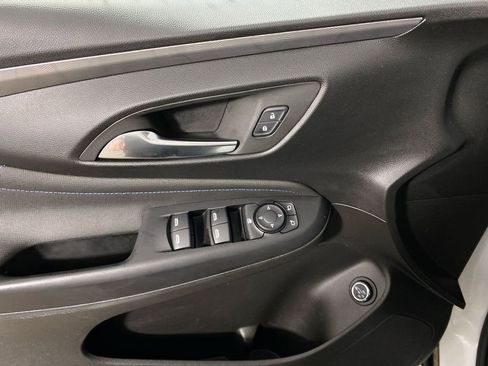 Used 2024 Buick Envista Sport Touring w/ Convenience I Package image 13