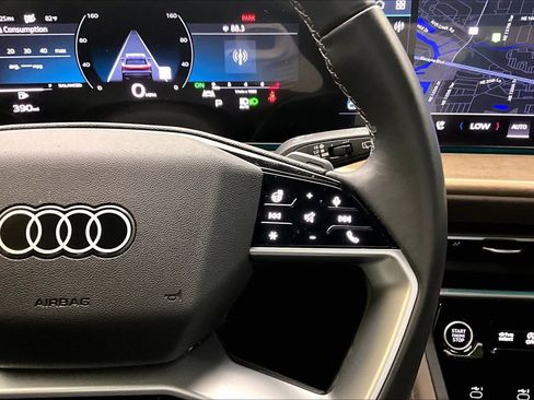 Certified 2025 Audi Q5 Premium Plus w/ Premium Plus AWD/4WD image 25
