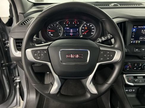 Certified 2024 GMC Terrain SLE w/ Driver Convenience Package AWD/4WD image 11