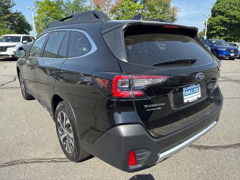 Used 2022 Subaru Outback Limited XT AWD/4WD image 4