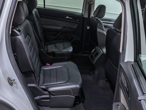 Used 2023 Volkswagen Atlas SEL Premium image 23