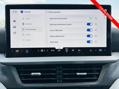 New 2026 Ford Explorer Platinum AWD/4WD image 13