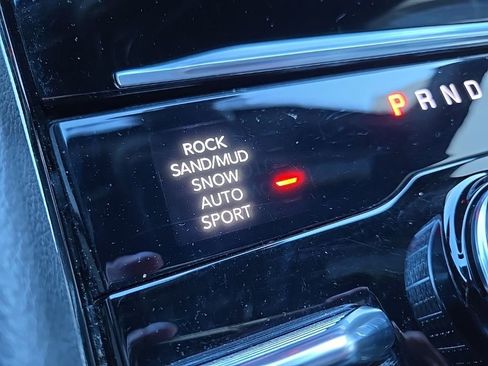 Used 2025 Jeep Grand Cherokee Summit AWD/4WD image 64