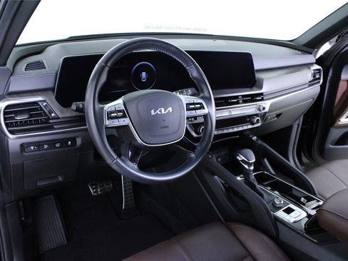 Used 2024 Kia Telluride SX FWD image 21