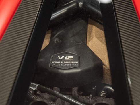 Used 2021 Lamborghini Aventador SVJ AWD/4WD image 26