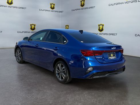 Used 2023 Kia Forte LXS w/ LXS Technology Package FWD image 3