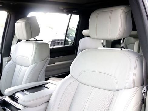 New 2026 Jeep Grand Wagoneer Summit image 10