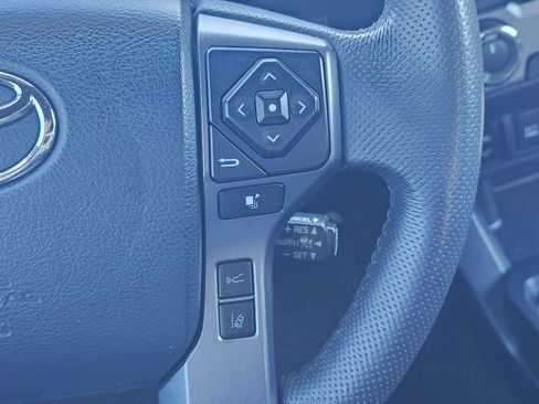 Used 2019 Toyota Tacoma TRD Off-Road AWD/4WD image 26