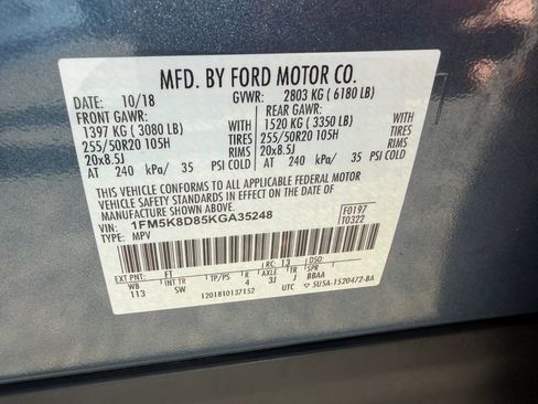 Used 2019 Ford Explorer XLT w/ Equipment Group 202A AWD/4WD image 37
