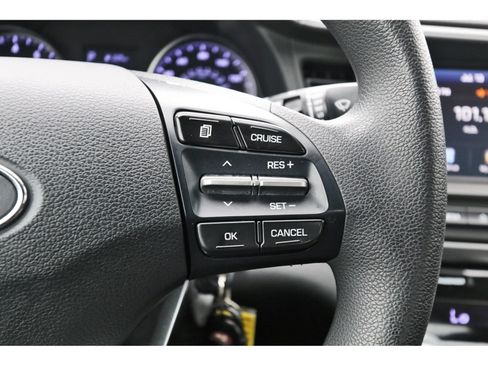 Used 2020 Hyundai Elantra SEL w/ Cargo Package (C1) FWD image 18