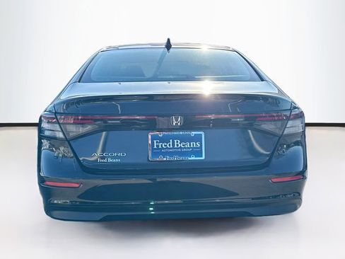 Certified 2023 Honda Accord LX image 6