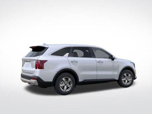 Used 2026 Kia Sorento LX FWD image 6