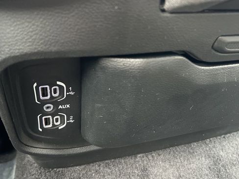 Used 2025 RAM 1500 Tradesman image 29