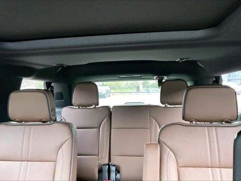 New 2026 Chevrolet Tahoe High Country image 18