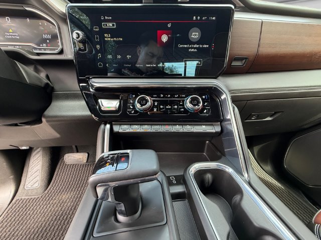 Used 2024 GMC Sierra 1500 Denali Ultimate AWD/4WD image 12