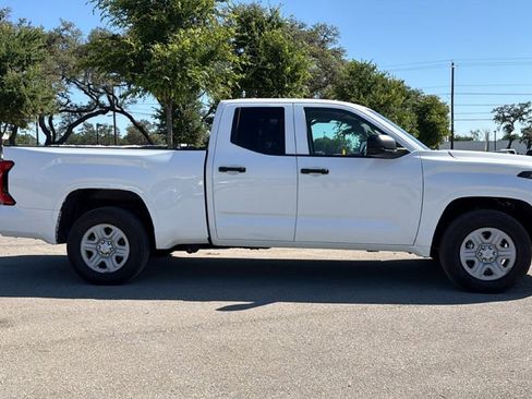 Certified 2022 Toyota Tundra SR w/ SR Tow Package RWD image 4