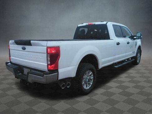 Used 2022 Ford F350 XLT w/ FX4 Off-Road Package image 2