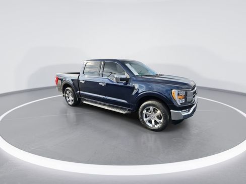 Used 2022 Ford F150 Lariat image 2