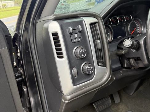 Used 2016 GMC Sierra 1500 SLE w/ SLE Value Package AWD/4WD image 16