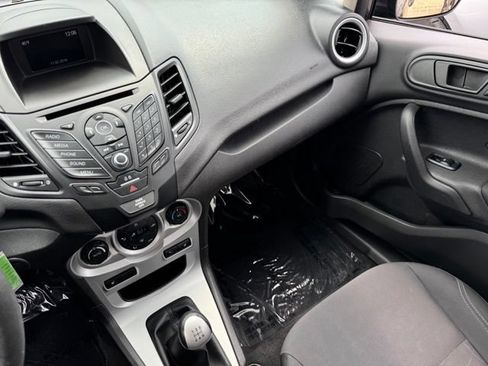 Used 2018 Ford Fiesta SE w/ Cold Weather Package FWD image 22