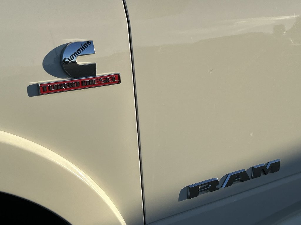 Used 2019 RAM 2500 Laramie AWD/4WD image 37