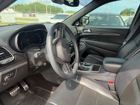 Used 2019 Jeep Grand Cherokee High Altitude RWD image 14