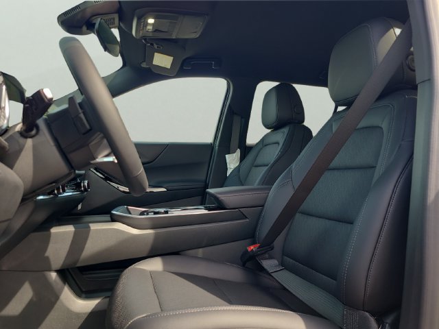 New 2027 Chevrolet Equinox LT w/ Convenience Package II FWD image 25