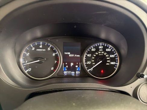 Used 2020 Mitsubishi Outlander ES FWD image 13