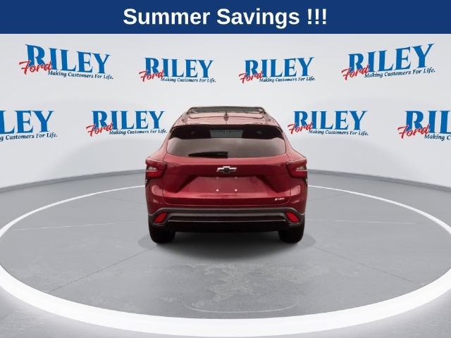 Used 2024 Chevrolet Trax RS w/ Driver Confidence Package FWD image 9