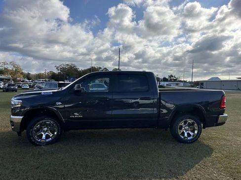 New 2026 RAM 1500 Big Horn AWD/4WD image 17