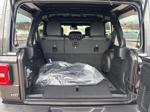 New 2026 Jeep Wrangler Sahara image 26